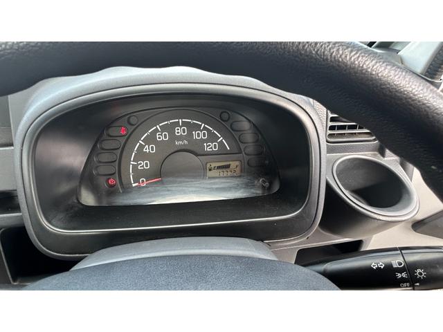 キャリイトラック KCエアコン・パワステ KC エアコン・パワステ 2WD 5MT AM/FMラジオ マニュアルエアコン パワステ 荷台マット 3方開 ABS(5枚目)