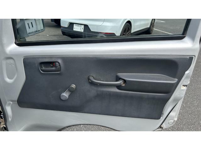 キャリイトラック KCエアコン・パワステ KC エアコン・パワステ 2WD 5MT AM/FMラジオ マニュアルエアコン パワステ 荷台マット 3方開 ABS(12枚目)