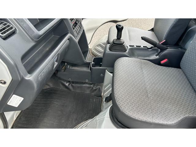 キャリイトラック KCエアコン・パワステ KC エアコン・パワステ 2WD 5MT AM/FMラジオ マニュアルエアコン パワステ 荷台マット 3方開 ABS(14枚目)