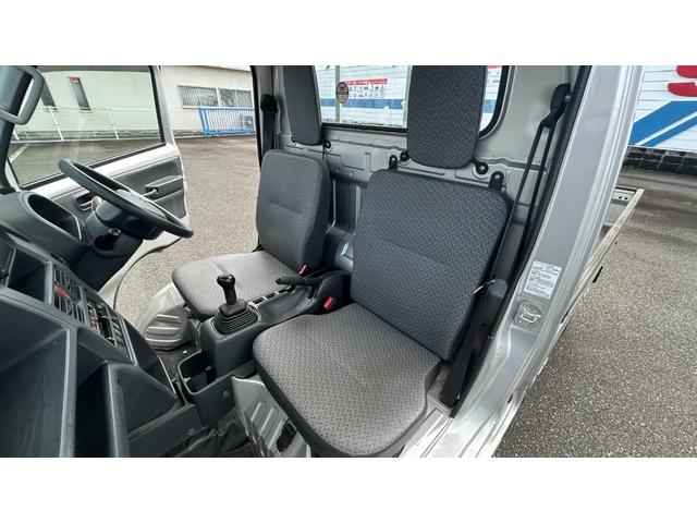 キャリイトラック KCエアコン・パワステ KC エアコン・パワステ 2WD 5MT AM/FMラジオ マニュアルエアコン パワステ 荷台マット 3方開 ABS(16枚目)