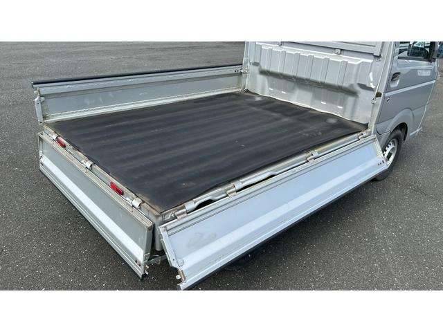 キャリイトラック KCエアコン・パワステ KC エアコン・パワステ 2WD 5MT AM/FMラジオ マニュアルエアコン パワステ 荷台マット 3方開 ABS(29枚目)