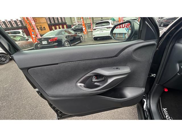 ヤリスクロス Z 純正ディスプレイナビ Bluetooth対応 パノラミックビューモニター ETC ドラレコ アダプティブクルーズコントロール ステアリングヒーター LEDライト 前席シートヒーター(33枚目)