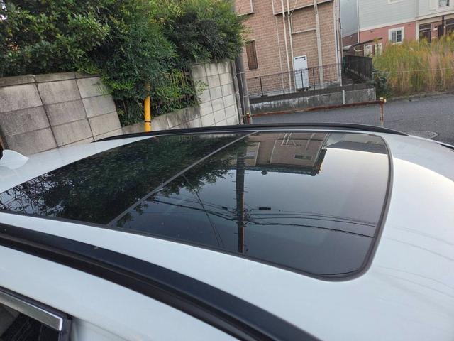 5シリーズ 528iツーリング レザー 黒皮シート サンルーフ パワーシート ナビ テレビ バックモニター パワーシート(7枚目)