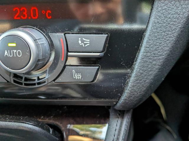 5シリーズ 528iツーリング レザー 黒皮シート サンルーフ パワーシート ナビ テレビ バックモニター パワーシート(8枚目)