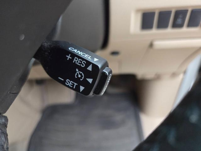 アルファード 240G 車検R9年4月 パール フリップダウン(17枚目)