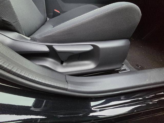 プリウス G 車検R10年2月 ナビ テレビ バックモニター アラウンドビューモニター シートヒーター ブラインドスポットモニター LED(18枚目)