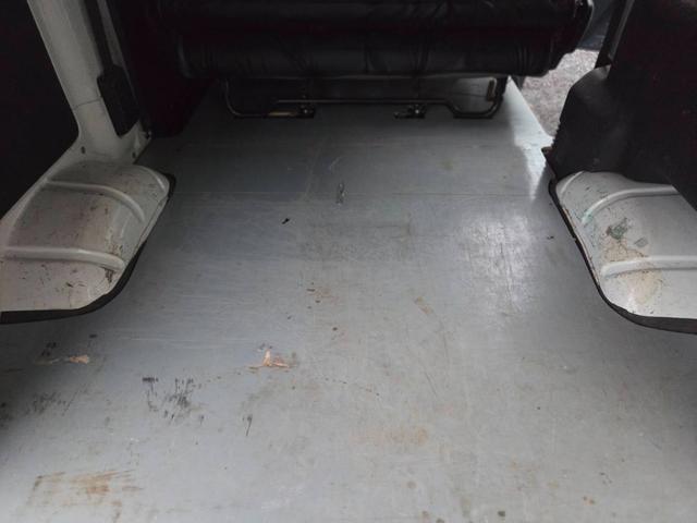 タウンエースバン ＧＬ　法人ワンオーナー　ＧＬ　４ＷＤ　ナビ　テレビ　バックモニター　１３インチホイル（12枚目）