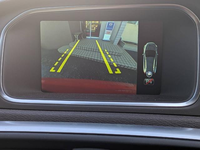 V40 クロスカントリーT5 AWD SEアンミカセレクション 走行距離16819km アンミカセレクション50台限定車 パノラマガラスルーフ アイボリー皮シート 内装ウッドパネル 18インチアルミ AWD(12枚目)