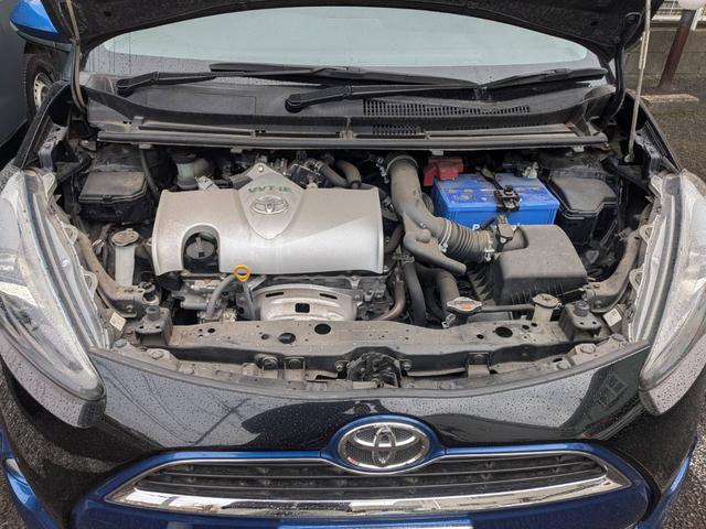 シエンタ Ｇ　助手席回転チルトシート車Ｂタイプ　７人乗り　人気のブラック／ブルーのツートンカラー　純正ナビＮ５２Ｔ－Ｗ６６Ｔ　テレビ　バックモニター　純正１６インチアルミ　左右パワースライドドア　シートヒーター（55枚目）