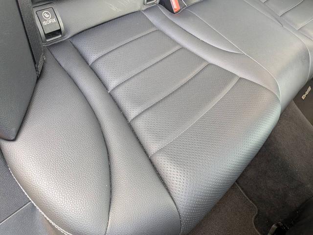 Ｃクラス Ｃ１８０アバンギャルド　ＡＭＧライン　ＡＭＧライン　オプシディアンブラック　黒皮シート　シートヒーター　ＢＳＭ　インテリジェントライトシステム　ディーラー記録簿Ｈ２８，Ｈ２９，Ｈ３０，Ｒ２，Ｒ３，Ｒ４，Ｒ５，Ｒ６　純正１８インチアルミ（29枚目）