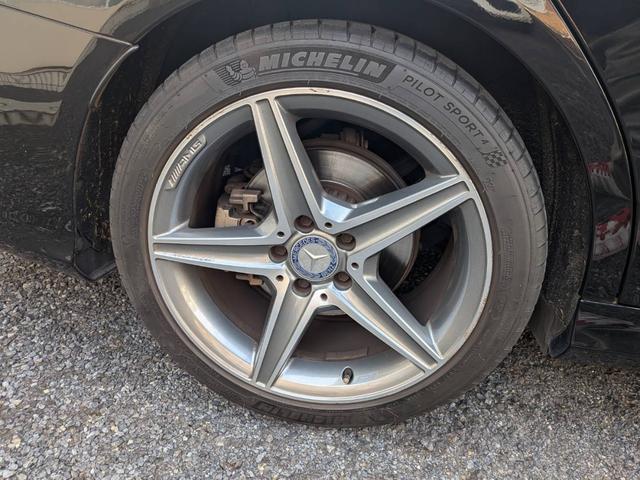 Ｃクラス Ｃ１８０アバンギャルド　ＡＭＧライン　ＡＭＧライン　オプシディアンブラック　黒皮シート　シートヒーター　ＢＳＭ　インテリジェントライトシステム　ディーラー記録簿Ｈ２８，Ｈ２９，Ｈ３０，Ｒ２，Ｒ３，Ｒ４，Ｒ５，Ｒ６　純正１８インチアルミ（50枚目）