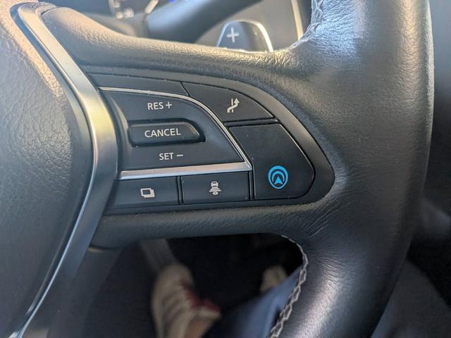 スカイライン ハイブリッド　ＧＴ　タイプＳＰ　サンルーフ　黒皮シート　プロパイロット　ブラインドスポットモニター　パワーシート　ハイブリッド　１９インチアルミ　シートヒーター　バックモニター　アラウンドビューモニター　ヘッドアップディスプレイ（6枚目）