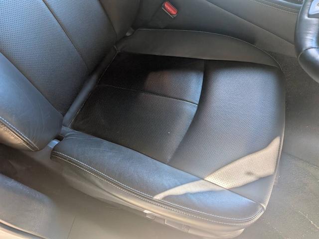 スカイライン ハイブリッド　ＧＴ　タイプＳＰ　サンルーフ　黒皮シート　プロパイロット　ブラインドスポットモニター　パワーシート　ハイブリッド　１９インチアルミ　シートヒーター　バックモニター　アラウンドビューモニター　ヘッドアップディスプレイ（17枚目）