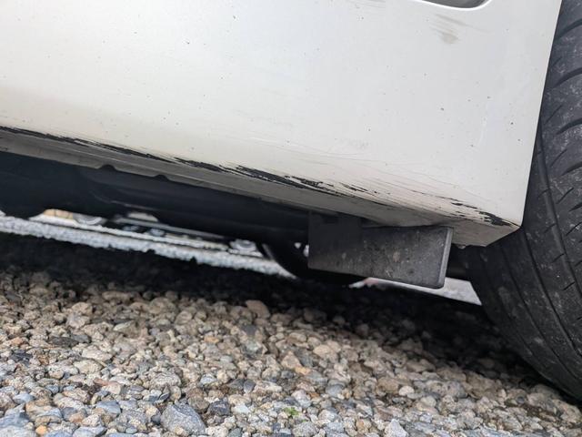 スカイライン ハイブリッド　ＧＴ　タイプＳＰ　サンルーフ　黒皮シート　プロパイロット　ブラインドスポットモニター　パワーシート　ハイブリッド　１９インチアルミ　シートヒーター　バックモニター　アラウンドビューモニター　ヘッドアップディスプレイ（32枚目）