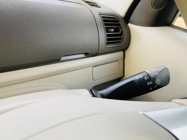 タント L ダブルエアバック キーフリーシステム 盗難警報装置 アイドリングSTOP オートエアコン 運転席エアバッグ パワステ 安全ボディ ベンチS 横滑り防止 PW ABS AUX端子(6枚目)