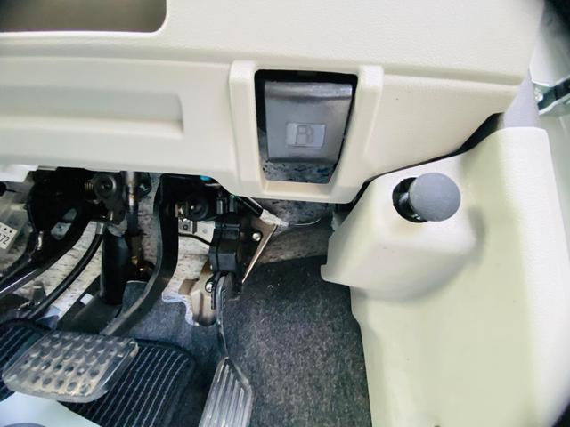 タント L ダブルエアバック キーフリーシステム 盗難警報装置 アイドリングSTOP オートエアコン 運転席エアバッグ パワステ 安全ボディ ベンチS 横滑り防止 PW ABS AUX端子(9枚目)