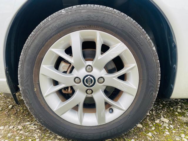 ノート e-パワー X クリソナ BTオーディオ 禁煙 オートライ 横滑防止装置 Rカメラ 運転席助手席エアバック 地デジ AUTOエアコン AUX接続 オートハイビーム 盗難防止システム 衝突安全ボディ ナビTV パワステ(58枚目)