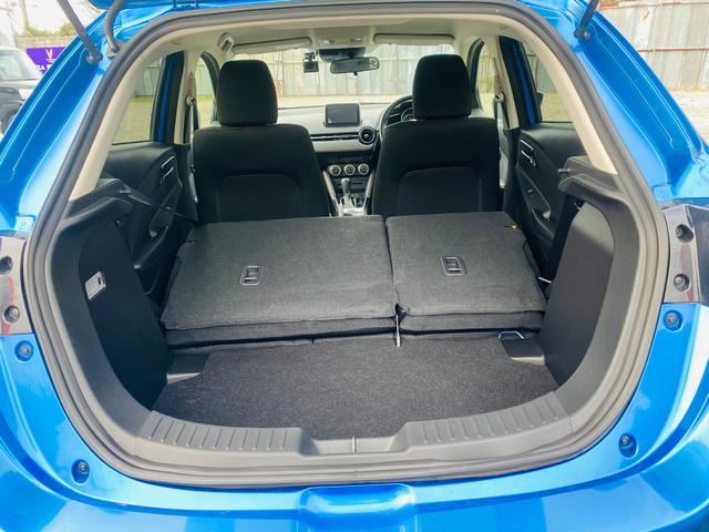 デミオ XDツーリング スマートキ AAC 横滑防止 ETC付き Aストップ LDWS 全席パワーウインドウ AUTOライト PS キーレスエントリー 禁煙 サイドエアバッグ DVD再生 衝突安全ボディ USB ABS(28枚目)