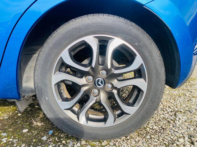 デミオ XDツーリング スマートキ AAC 横滑防止 ETC付き Aストップ LDWS 全席パワーウインドウ AUTOライト PS キーレスエントリー 禁煙 サイドエアバッグ DVD再生 衝突安全ボディ USB ABS(70枚目)