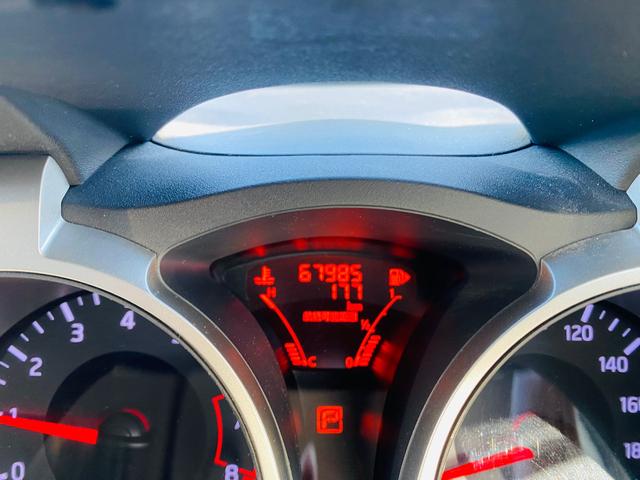 ジューク 15RX Vセレクション AUTOエアコン フルセグテレビ 車線逸脱警報システム 禁煙 ワンオ-ナ-車 横滑り防止機能 Bluetooth DVD再生機能 セキュリティーアラーム 衝突安全ボディ パワーウィンドウ AUX(16枚目)