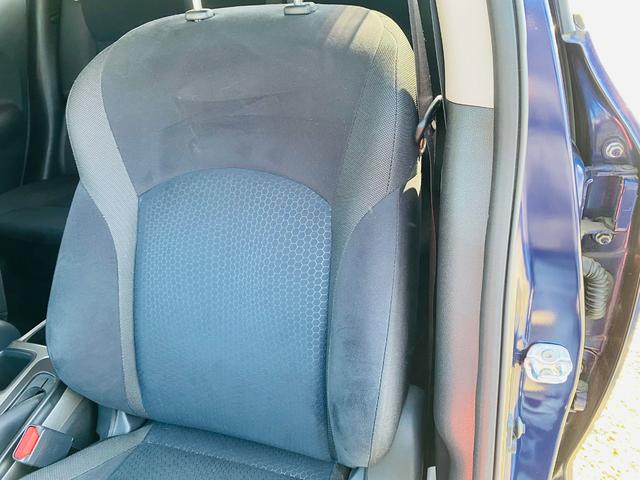 ジューク 15RX Vセレクション AUTOエアコン フルセグテレビ 車線逸脱警報システム 禁煙 ワンオ-ナ-車 横滑り防止機能 Bluetooth DVD再生機能 セキュリティーアラーム 衝突安全ボディ パワーウィンドウ AUX(29枚目)