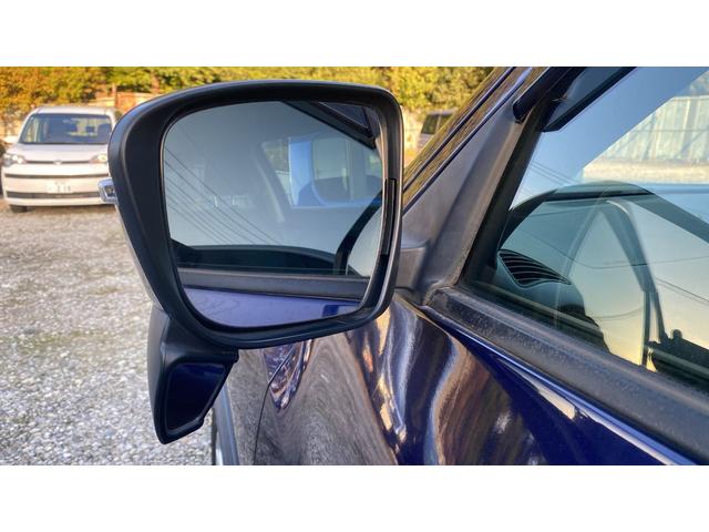 ジューク 15RX Vセレクション AUTOエアコン フルセグテレビ 車線逸脱警報システム 禁煙 ワンオ-ナ-車 横滑り防止機能 Bluetooth DVD再生機能 セキュリティーアラーム 衝突安全ボディ パワーウィンドウ AUX(59枚目)