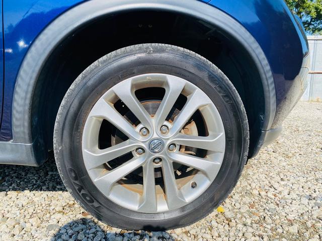 ジューク 15RX Vセレクション AUTOエアコン フルセグテレビ 車線逸脱警報システム 禁煙 ワンオ-ナ-車 横滑り防止機能 Bluetooth DVD再生機能 セキュリティーアラーム 衝突安全ボディ パワーウィンドウ AUX(66枚目)