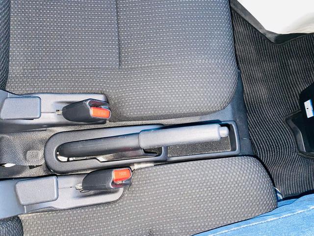 ハイゼットカーゴ デラックスリミテッド パワーウインド エアバッグ キーレスエントリー 禁煙車 AC 助手席エアバック ABS パワステ(8枚目)