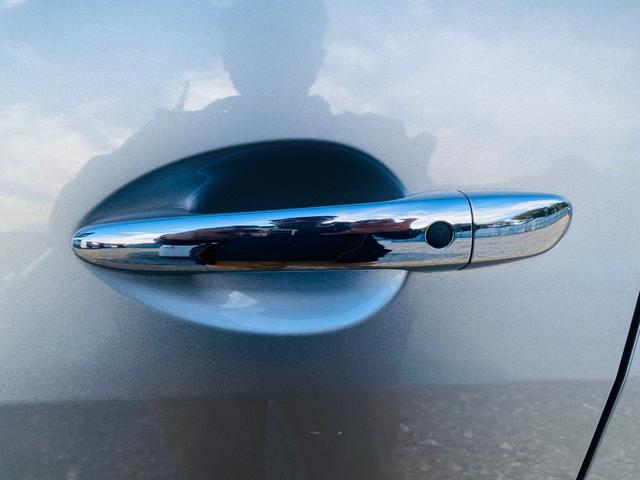 ビアンテ アイ・ストップスマートエディションII 両側自動ドア 地デジフルセグ DVD再生可能 アドバンストキー メモリナビ Bluetoothオーディオ 禁煙 i-stop キーレスエントリーキー 運転席エアバッグ ナビTV パワステ エアコン(67枚目)