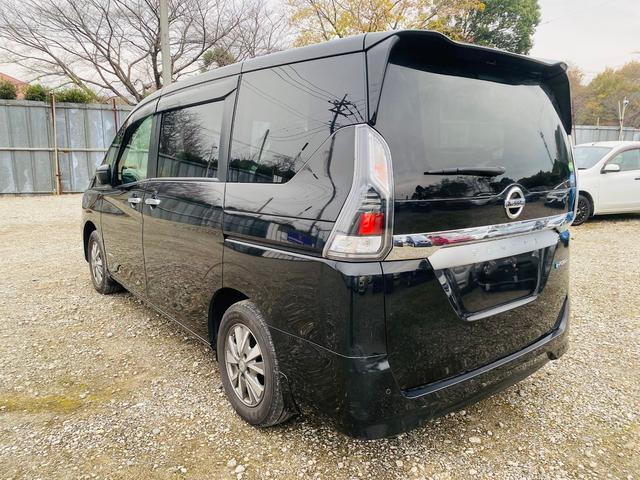 セレナ e-パワー XV ウォークスルー VDC ダブルエアコン フロントカメラ バックビューモニター 衝突安全ボディ 禁煙車 DVD再生 クルーズコントロール 3列シート ETC スマートキー SDナビ AUX キーレス(39枚目)