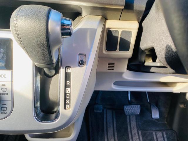 ピクシスジョイ Ｆ　Ｇターボ　ＳＡＩＩＩ　運転席エアバッグ　助手席エアバッグ　ＡＢＳ　ＥＳＣ　キーレスエントリー　スマートキー　アルミホイール　盗難防止システム　アイドリングストップ　Ｂｌｕｅｔｏｏｔｈ接続　禁煙車　ＣＤ　Ｂｌｕｅｔｏｏｔｈ（11枚目）