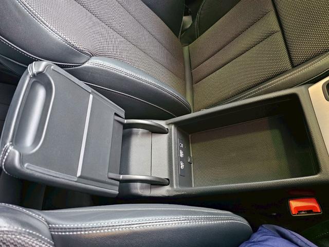 A5スポーツバック 2.0TFSIスポーツ 純正ナビ・プレセンスシティ・バーチャルコックピッド・サラウンドビューカメラ・シートヒーター・パークアシスト・純正ドライブレコーダー・ETC・Bluetooth接続・純正18インチアルミホイール(55枚目)