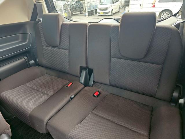 フリード Ｇ・ホンダセンシング　純正ナビ・バックモニター・オートクルーズコントロール・Ｂｌｕｅｔｏｏｔｈ接続・ＥＴＣ・ドライブレコーダー・ＴＶ・両側電動スライドドア・プッシュスタート・純正１５インチスチールホイール（12枚目）