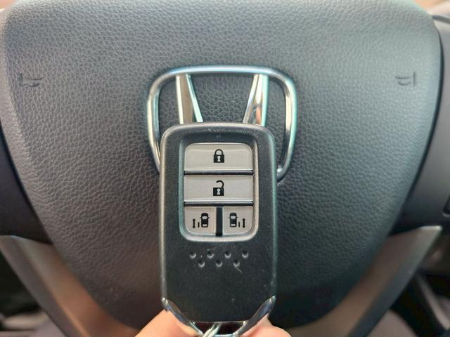 フリード Ｇ・ホンダセンシング　純正ナビ・バックモニター・オートクルーズコントロール・Ｂｌｕｅｔｏｏｔｈ接続・ＥＴＣ・ドライブレコーダー・ＴＶ・両側電動スライドドア・プッシュスタート・純正１５インチスチールホイール（22枚目）