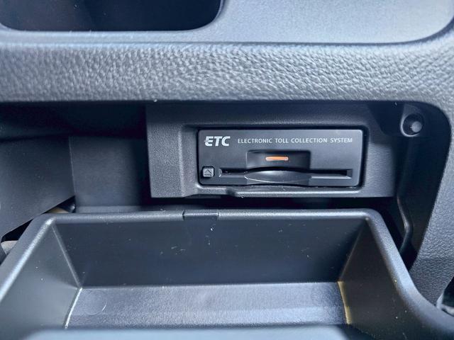 セレナ ライダー ブラックライン S-ハイブリッド 純正ナビ・後席モニター・アラウンドビューモニター・クルーズコントロール・Bluetooth接続・ETC・ドライブレコーダー・TV・100V電源・両側電動スライドドア・純正16インチアルミホイール(36枚目)