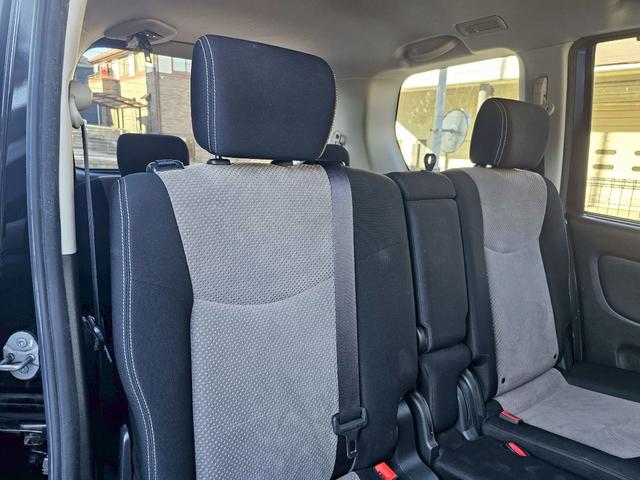 セレナ ライダー ブラックライン S-ハイブリッド 純正ナビ・後席モニター・アラウンドビューモニター・クルーズコントロール・Bluetooth接続・ETC・ドライブレコーダー・TV・100V電源・両側電動スライドドア・純正16インチアルミホイール(56枚目)