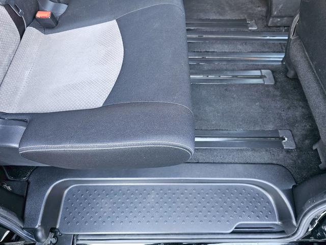 セレナ ライダー ブラックライン S-ハイブリッド 純正ナビ・後席モニター・アラウンドビューモニター・クルーズコントロール・Bluetooth接続・ETC・ドライブレコーダー・TV・100V電源・両側電動スライドドア・純正16インチアルミホイール(58枚目)