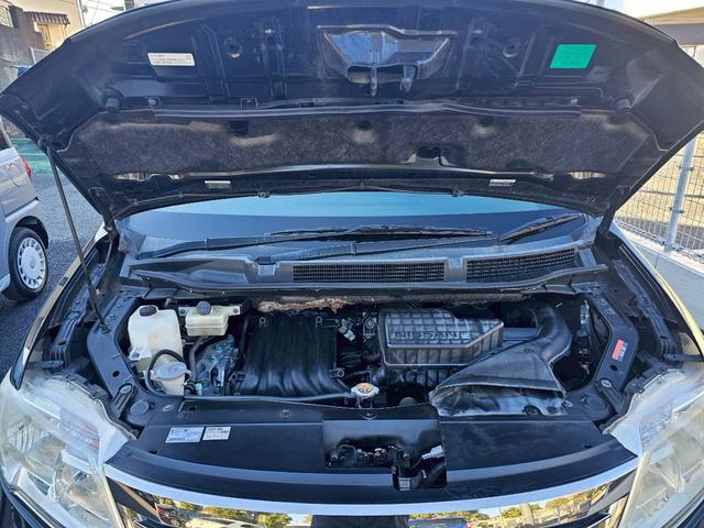 セレナ ライダー ブラックライン S-ハイブリッド 純正ナビ・後席モニター・アラウンドビューモニター・クルーズコントロール・Bluetooth接続・ETC・ドライブレコーダー・TV・100V電源・両側電動スライドドア・純正16インチアルミホイール(70枚目)