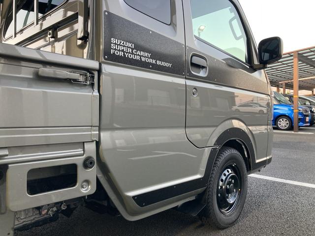 スーパーキャリイ Xリミテッド 届出済未使用車-パートタイム4WD/オートライト/AC/アイドリングストップ/デュアルカメラブレーキ/バックセンサー 電格式ミラー(13枚目)