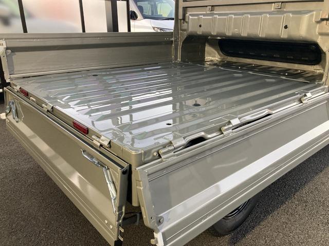 スーパーキャリイ Xリミテッド 届出済未使用車-パートタイム4WD/オートライト/AC/アイドリングストップ/デュアルカメラブレーキ/バックセンサー 電格式ミラー(28枚目)