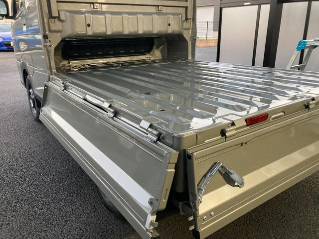 スーパーキャリイ Xリミテッド 届出済未使用車-パートタイム4WD/オートライト/AC/アイドリングストップ/デュアルカメラブレーキ/バックセンサー 電格式ミラー(29枚目)