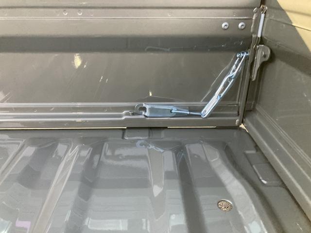 スーパーキャリイ Xリミテッド 届出済未使用車-パートタイム4WD/オートライト/AC/アイドリングストップ/デュアルカメラブレーキ/バックセンサー 電格式ミラー(32枚目)