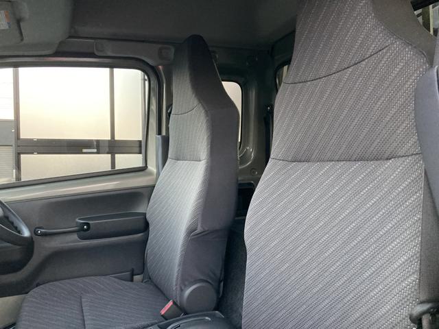 スーパーキャリイ Xリミテッド 届出済未使用車-パートタイム4WD/オートライト/AC/アイドリングストップ/デュアルカメラブレーキ/バックセンサー 電格式ミラー(39枚目)