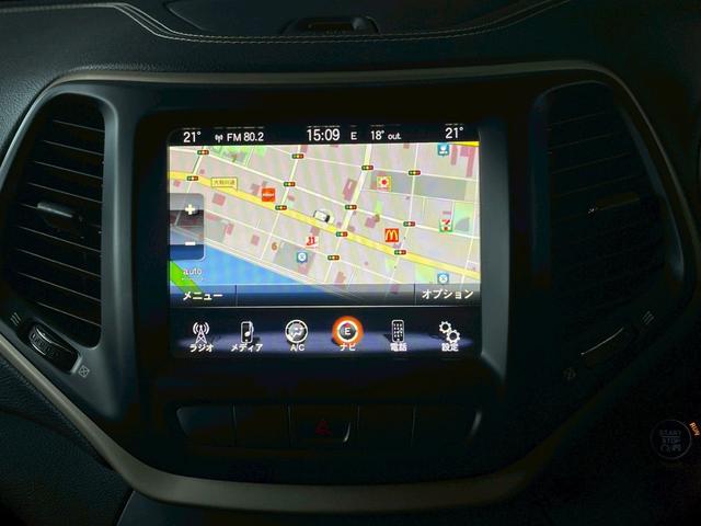 ジープ・チェロキー ロンジチュード　ロンジチュード（５名）純正ナビ・ＴＶ・純正１７インチアルミホイール・ＥＴＣ・ルーフレール・ＨＩＤ・レベライザー・社外デジタルインナーミラー（26枚目）