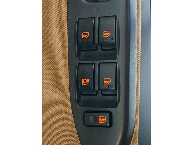 ミラジーノ Ｌ　ユーザー買取車・純正１４インチアルミホイール・ＥＴＣ・オートマ（30枚目）