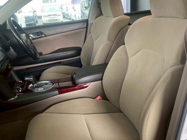 マークＸ ２５０Ｇ　マークＸ・ＧＲＸ１２０ＥＴＣ・ナビゲーション・エアコン付き！なので、快適に運転できます！詳細はスタッフまで問い合わせください（50枚目）