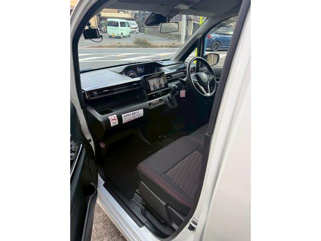 ワゴンＲスティングレー ハイブリッドＴ　ハイブリッドＴ　ターボ　デュアルセンサーブレーキサポートナビ全方位モニタークルーズコントロールシートヒーターＢｌｕｅｔｏｏｔｈ　ＬＥＤヘッドライトレーンアシストパドルシフトＥＴＣスマートキー×３個（8枚目）