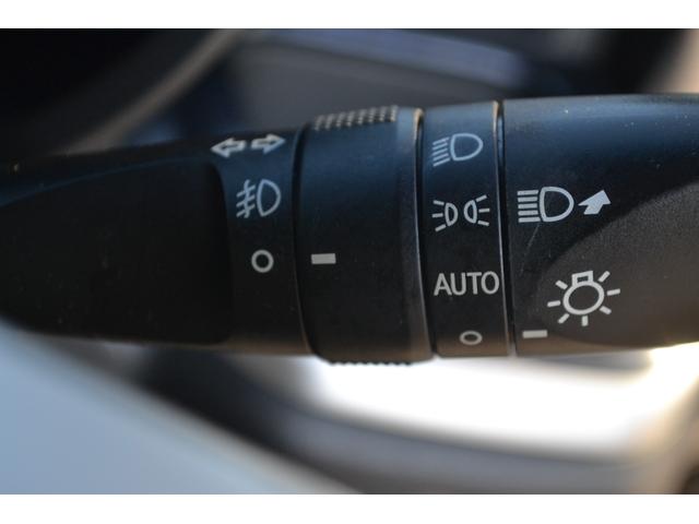 �Â��Ȃ�Ə���ɓ_���I�[�g���C�g