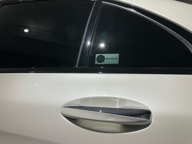 Ｃクラス Ｃ６３　Ｓ　エディション１　ＥＤ１　左ハンドル　３５０台限定車　ＡＭＧパフォ―マンスシート　レッドステッチレザーシート（52枚目）