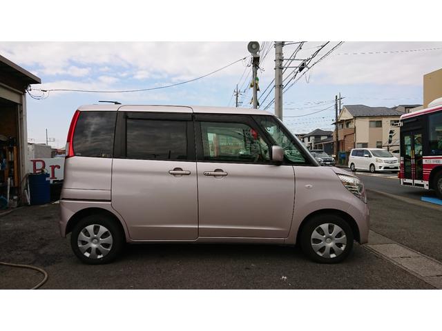 ピット完備でタイヤ交換などご納車後のアフターの対応もいたします。もちろん車検の受付もしています！